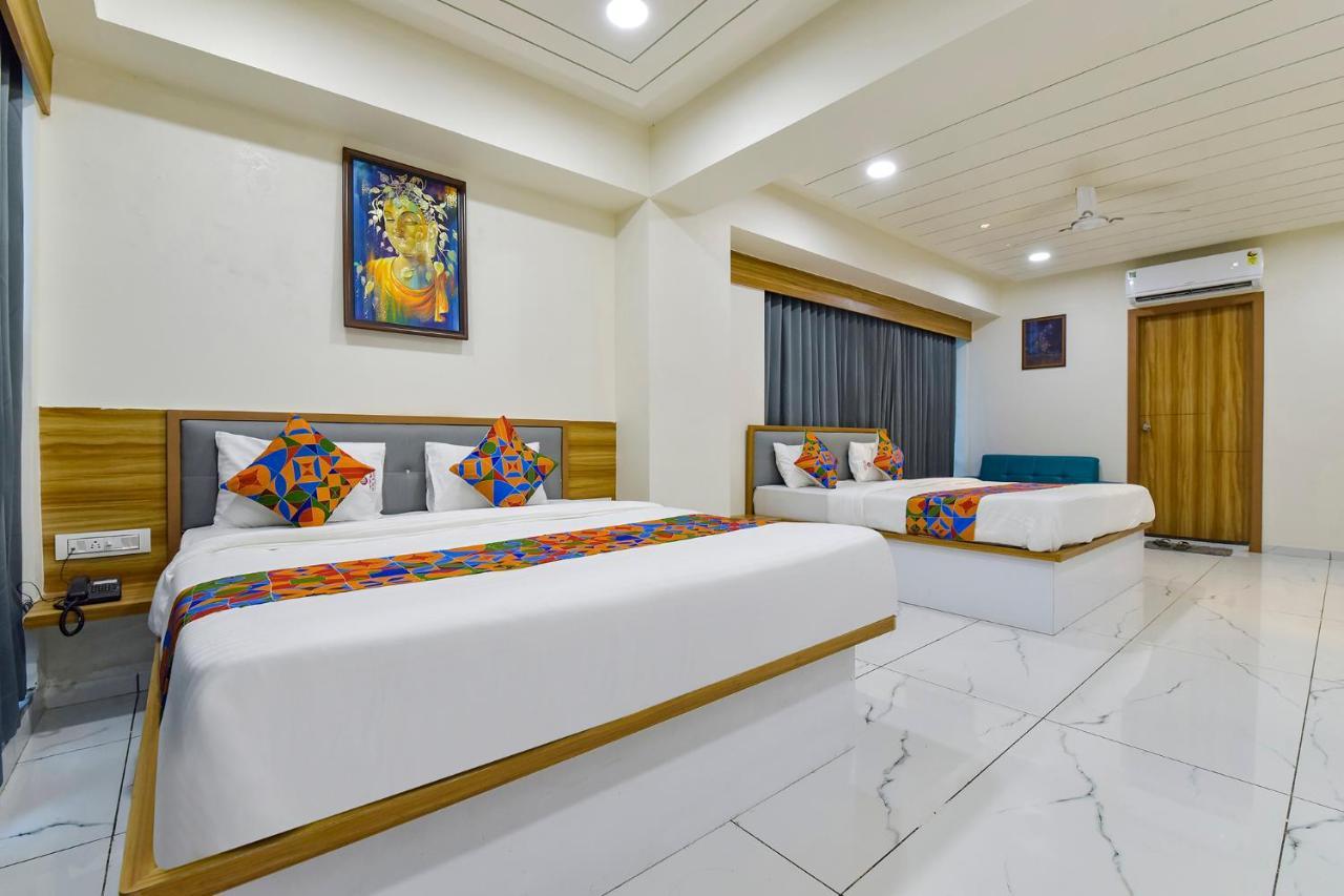 אחמדאבאד Fabhotel Bliss מראה חיצוני תמונה