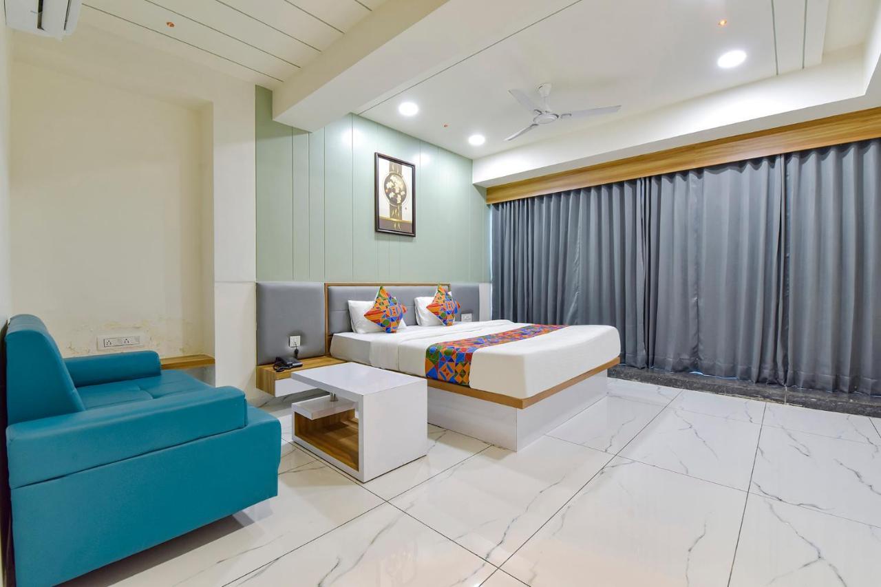 אחמדאבאד Fabhotel Bliss מראה חיצוני תמונה
